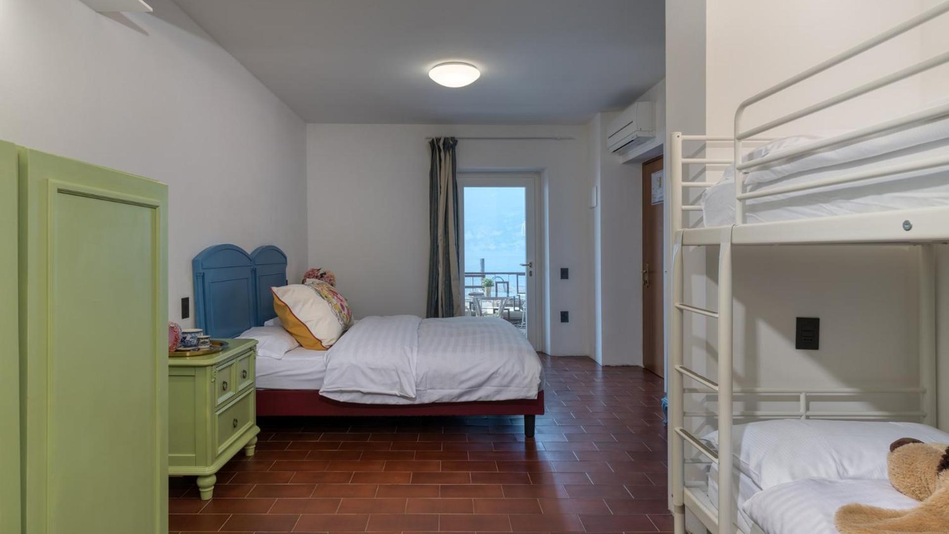 La Caletta Hotel Bolognese Brenzone sul Garda Værelse billede